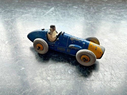 Dinky toys 23h - ferrari, in